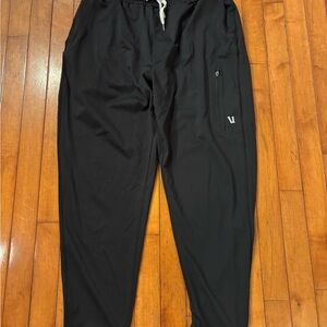 Vuori Men's Black Joggers